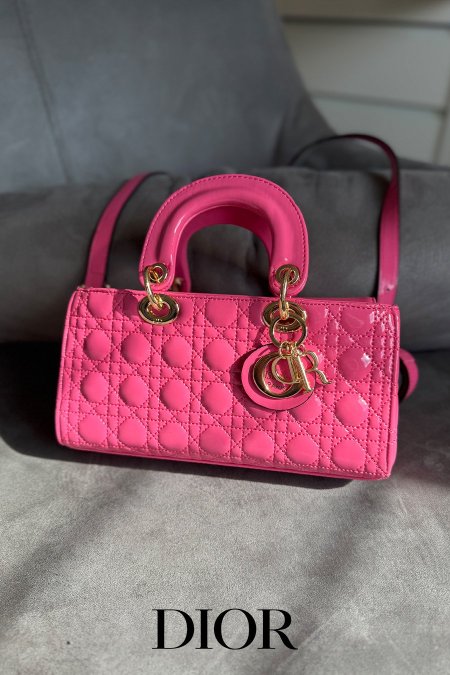 شنطة - LADY Dior / تركي المنشا كواليتي عالي  - فوشي / لميع